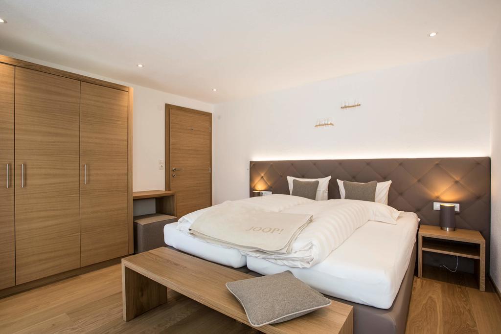Slow Living Suite - Ferienwohnung Mit Privater Sauna & Garten フィス エクステリア 写真