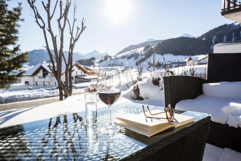Slow Living Suite - Ferienwohnung Mit Privater Sauna & Garten フィス エクステリア 写真